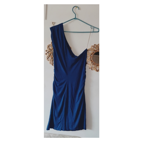 One Shoulder Bodycon Mini Dress - Picture 2 of 2